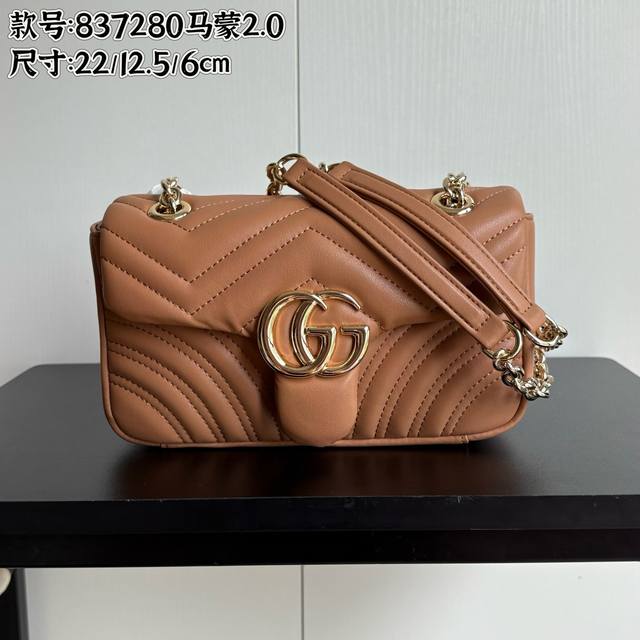 Upgraded version real shot Style number: 837 Brown size: 22 12.5 6Cmg Marmont la