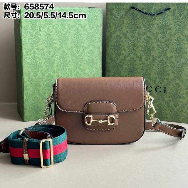Upgraded version real shot Double shoulder strap model number: 658574 Brown siz