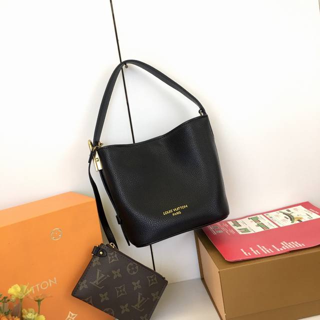 M25543, M14416, This All In Bb bag, from the Low Key collection, is crafted from