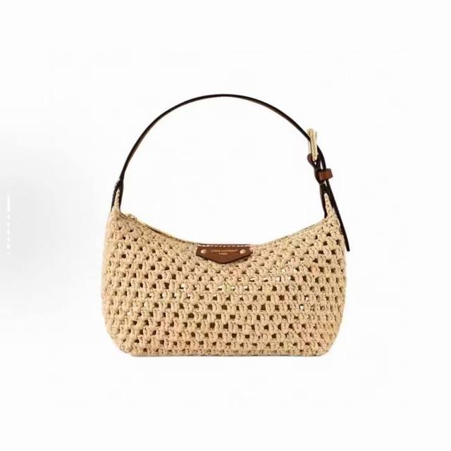 Top original hand-woven Hills Pochette clutch Item No. M14304 18.5 X 11 X 6.5 cm