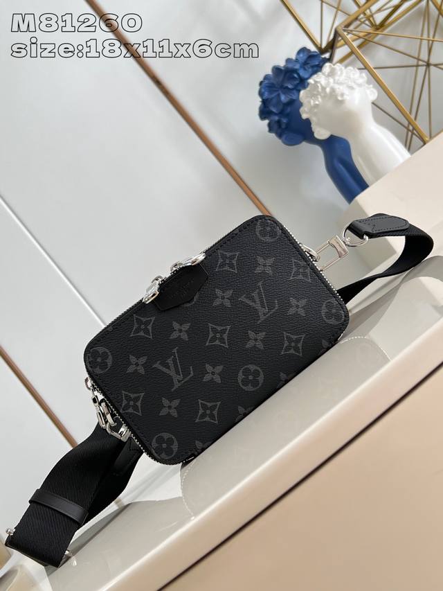Top-quality original M81260 Alpha Wearable handbag in black with Monogram Eclips