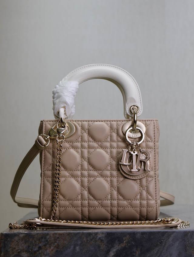 Lady Dio.R Almond and White Three-Grid Lambskin Double Shoulder Bag This bag emb