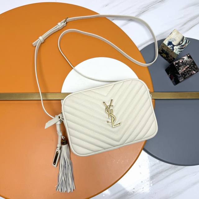 New version of the Lou camera bag, featuring premium imported Italian cowhide wi