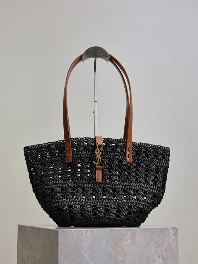Straw Tote Bag with a Quick-Drop Basket Hollow-Out Straw Tote Bag. Y's exquisite