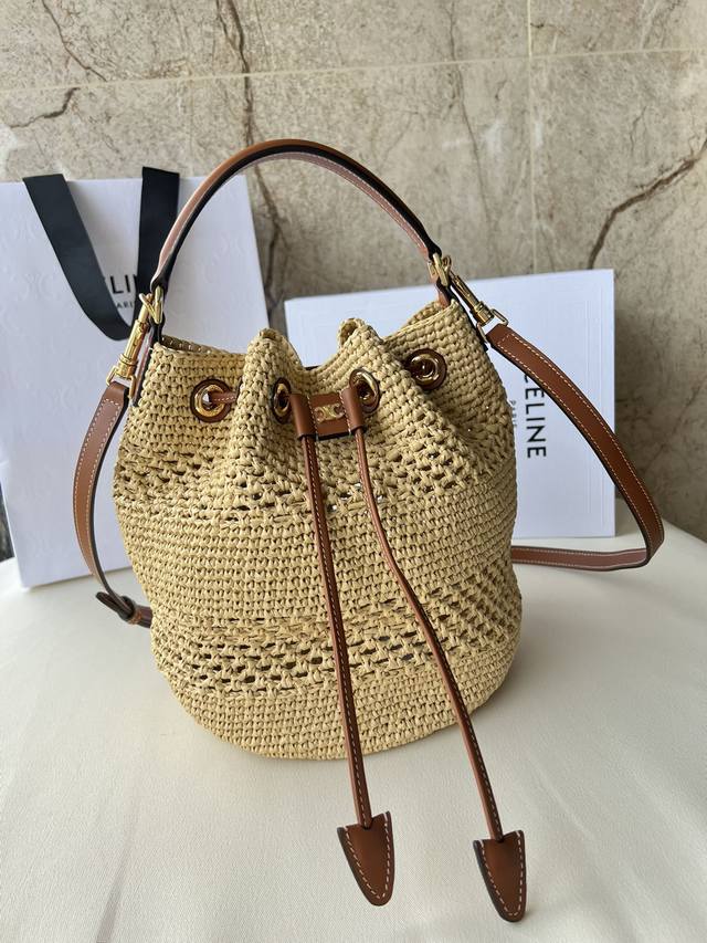 Limited time price Clara plant materials and cowhide classic basket bag Tan plan
