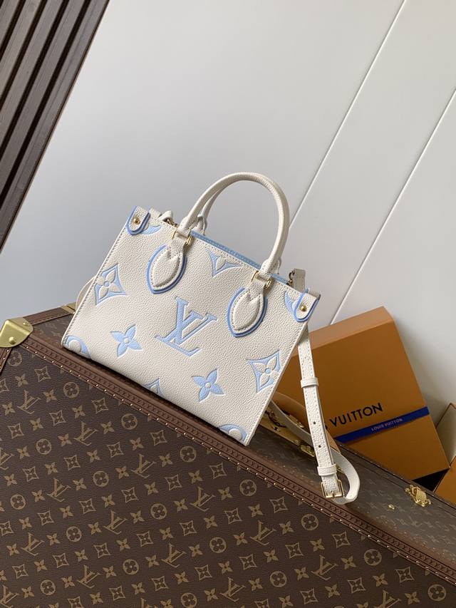 chip, custom-made top-grain cowhide. M46833 with white and blue silkscreen, M456