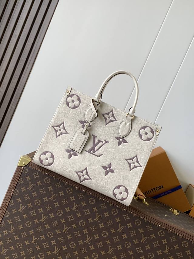 chip, custom-made top-grain cowhide leather (M45496 with white silk-screen print
