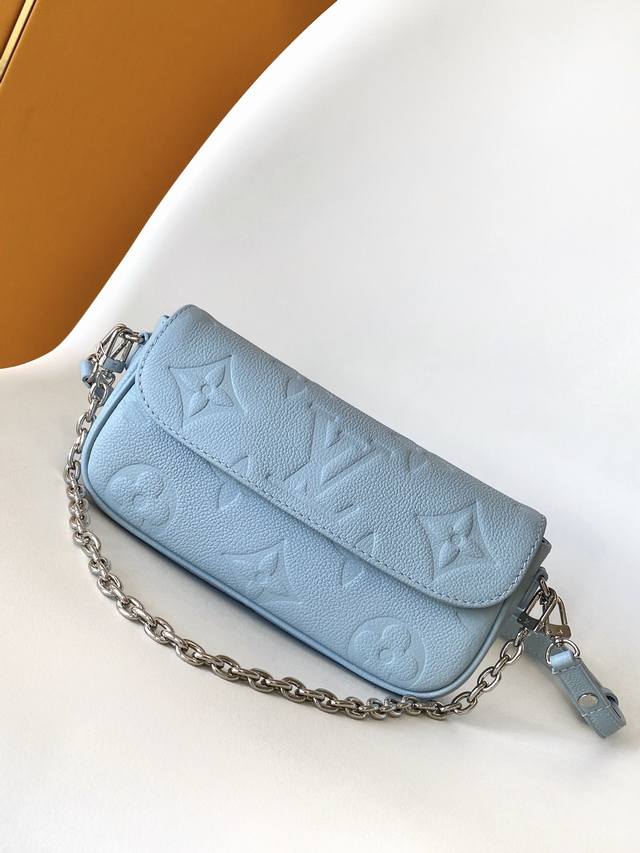 M83637 Blue Top-Grain Cowhide with Chip Change Code. M82210 Beige, M82154 Black,