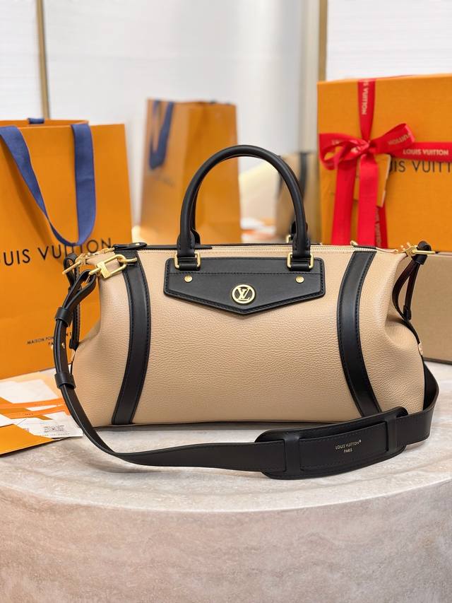Premium Original Biker Medium Handbag M 0 Apricot This L*Biker Medium Handbag ma