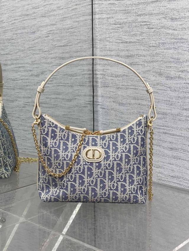 Top-of-the-line, fully packaged, in stock. Dior's Autumn/Winter collection, Miss
