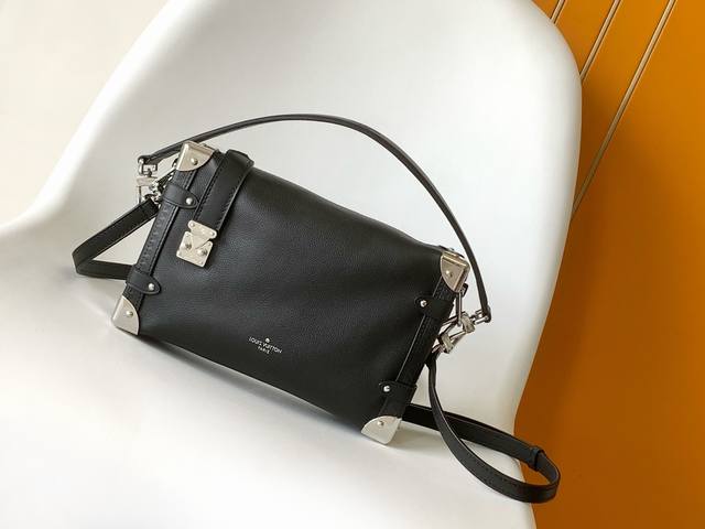 M25160 Black M25072 Gray M23817 Small Black M23915 Beige M25067 Blue M23818 Brow