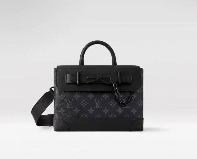 Premium Original M46953 This small Steamer bag combines modern flair with tradit