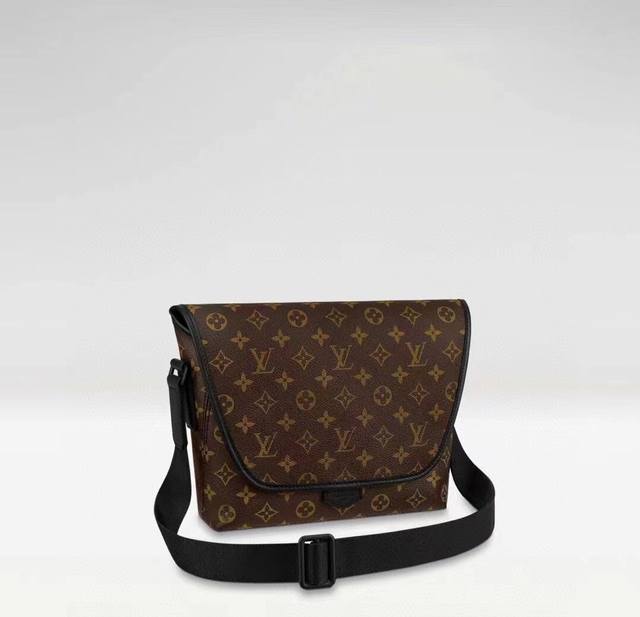 M45557 ~ The Magnetic Messenger Bag, inspired by the texture of Macassar ebony,