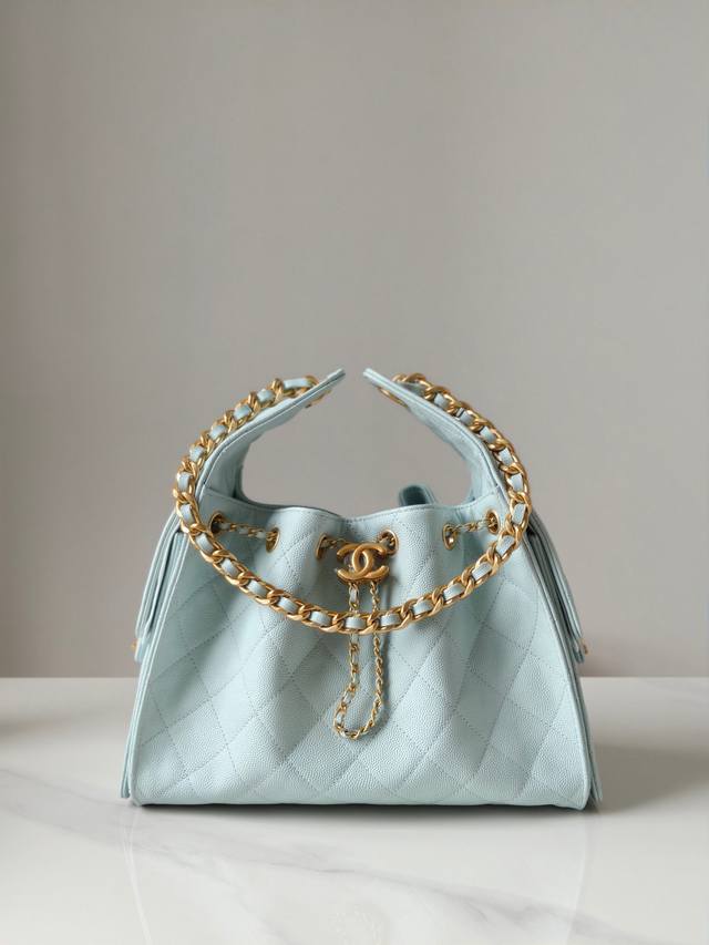 Authentic brand new arrival Early Spring Hippie Shopping Bag Small Blue Counter