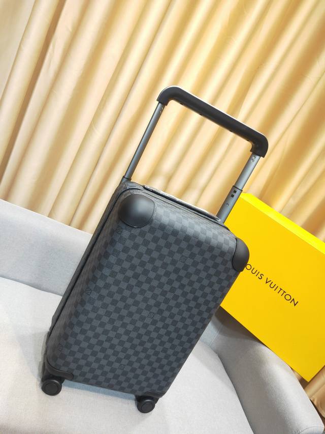 Top-quality overseas original LV Horizon four-wheeled trolley case, celebrity-st