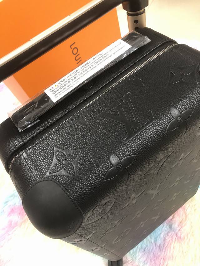 High quality large embossed new products are on the shelves