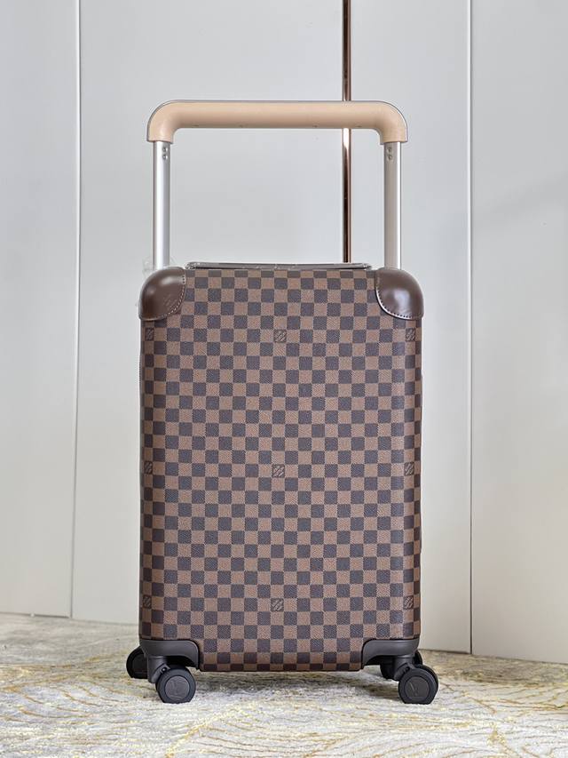 Gf4343Fb Exclusive photos of the new Horizon luggage. The new Horizon luggage re