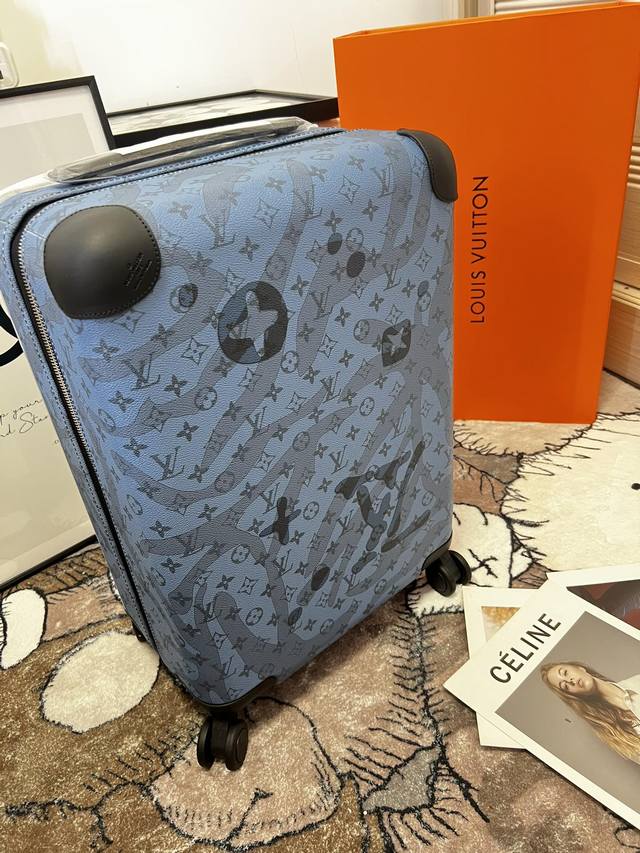 The high-quality new Horizon trolley case reimagines Louis Vuitton's legendary c