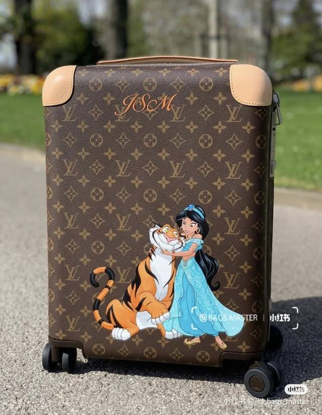 Princess Jasmine's custom painted series for Lv and Vivienne is definitely a top