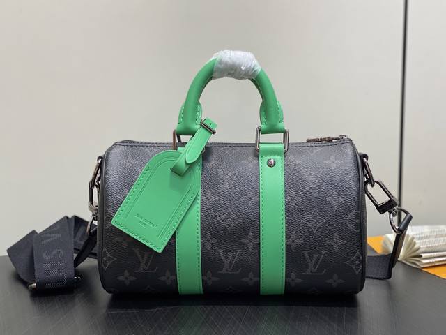 Original boutique M25885 Black and green floral men's pillow bag Keepall Bandoul