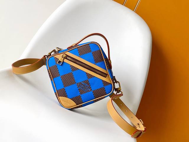 Top-grade original checkerboard blue N40548 orange N40561 red N40547 blue N40563