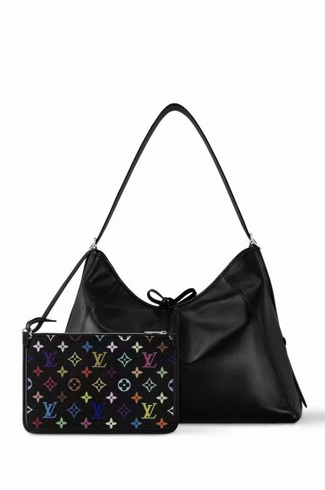 M13105 163C custom-made soft lambskin Carryall Dark handbag, crafted from soft l