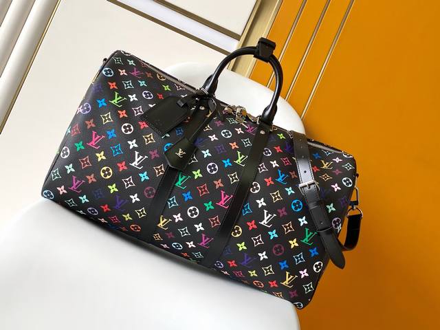 New Arrival M13745 Black Color Code Chip 33 Color Series Lv2025 Spring and Summe