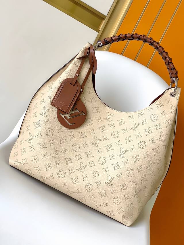 top-grade original M53188 in stock in four colors. This bag is made of imported