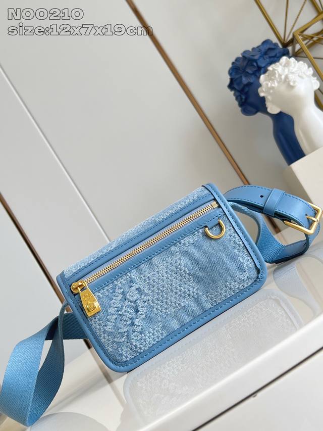 Factory Price P Premium Original N00210 This Bosphore mini bag is crafted from D