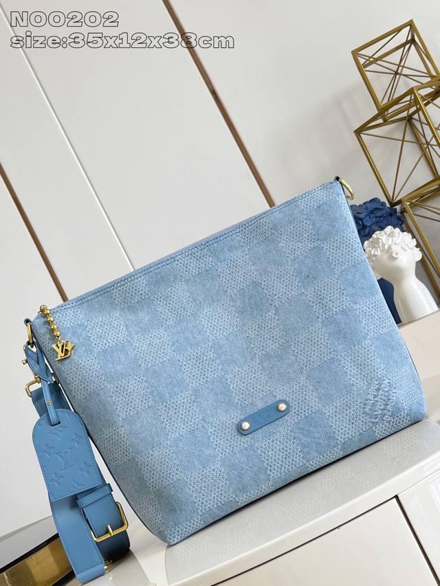 Factory Price P Top Original N00202 This Vagabond Hobo handbag is crafted from D