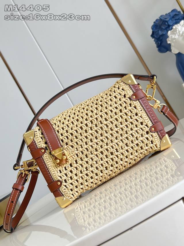 Factory Price P Premium Original M14405 This Side Trunk Medium Handbag embodies