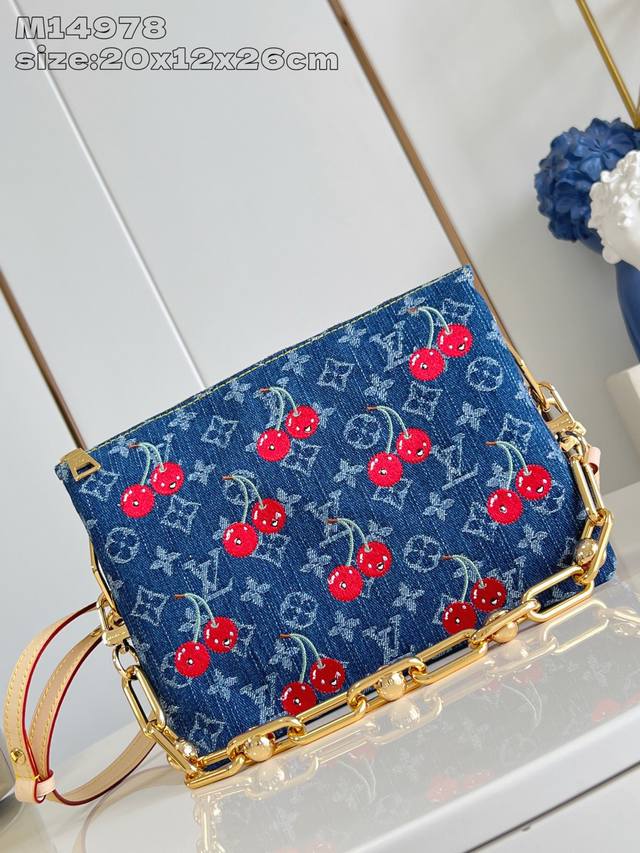 Factory Price P Top-Quality Original M14978 This small Coussin bag from the Loui