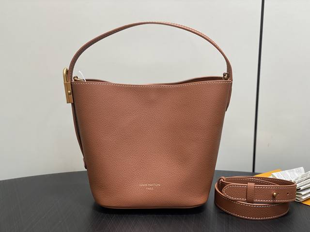 Factory Price P Premium Original M14416 Brown Leather Bucket Bag Low Key All In