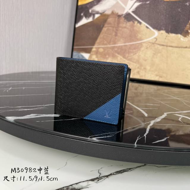 Factory Price P Chip Edition Top-Quality Original M30982 Medium Blue This Multip