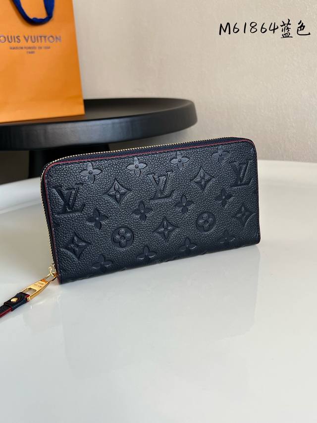 Factory Price P Chip Version M61864 Blue! A classic wallet with a fresh upgrade!