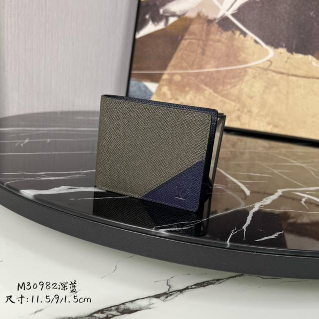 Factory Price P Chip Edition Top-Quality Original M30982 Dark Blue This Multiple