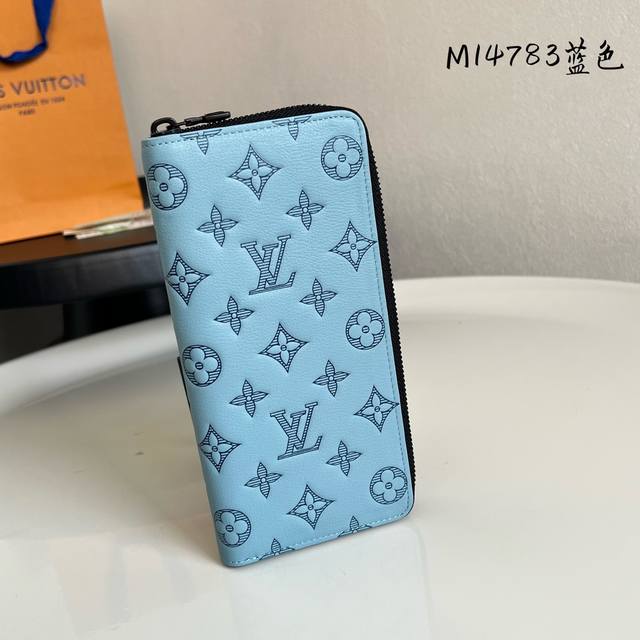 Factory Price P Chip Version M14783 Made of Blue Top Layer Cowhide! This Zippy V