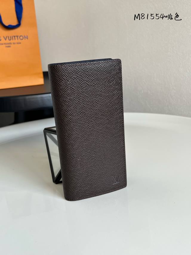 Factory Price P Top-grade original M81554 cross-grain brown. This Brazza wallet