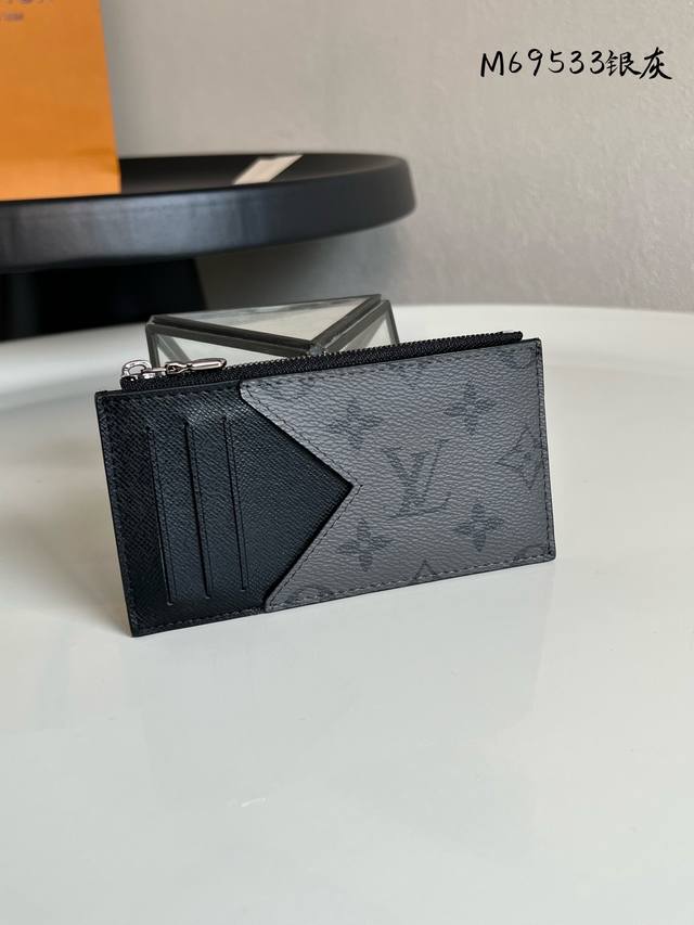 Factory Price P Chip Version M69533 Coin Card Holder Made from Louis Vuitton's i