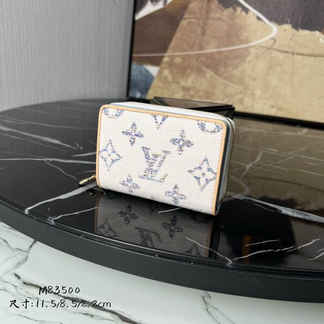 Factory Price P Chip Version Top-Quality Original M83500 This Lou wallet is craf