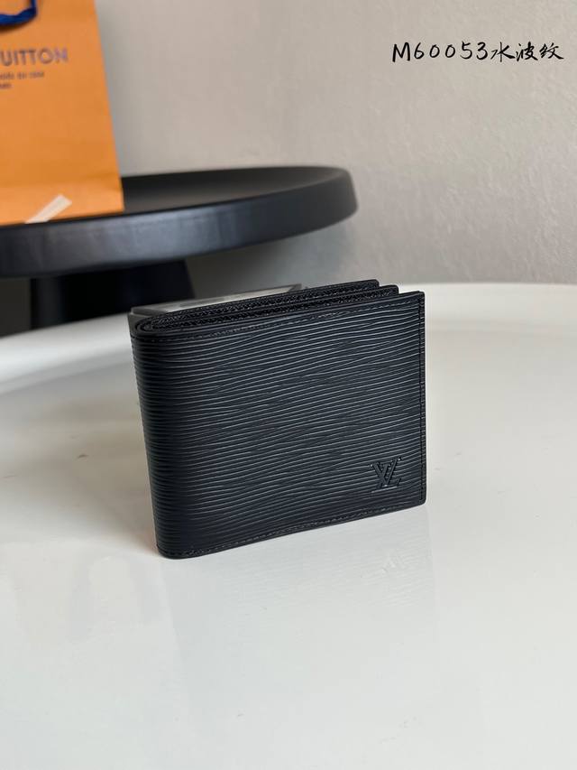 Factory Price P M60053 Black Water Ripple! Amerigo Wallet This Amerigo Wallet co