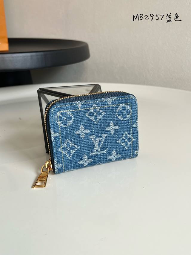 Factory Price P Chip Edition Premium Original M82957 Blue Denim Single Zipper Wa