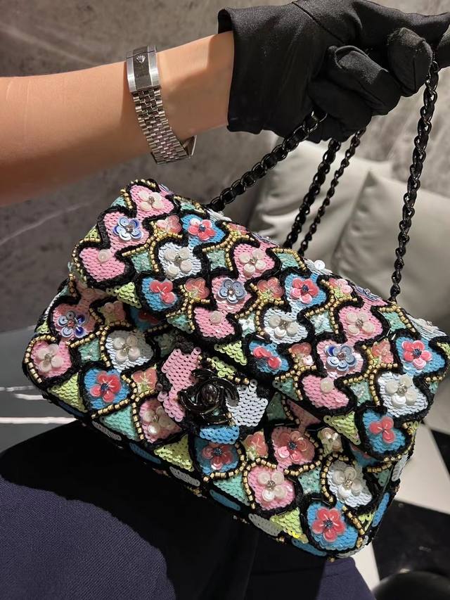 Cf Sequin Series High-end Handmade Floral Heart Flower Embroidery Sweet Cool Pin