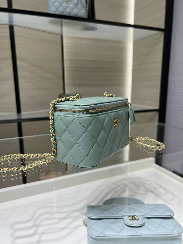 Ohanel 25S New Arrival, New Color, Gold Ball Long Box, Sage Green Adjustable Cha