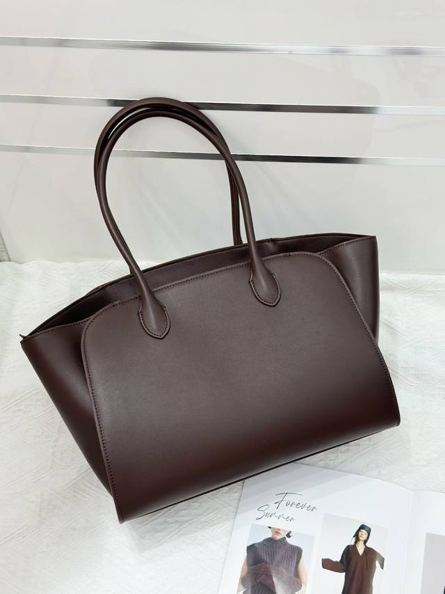 Special Price on the latest model! The Row Marlo 14 Plain Coffee is a must-have