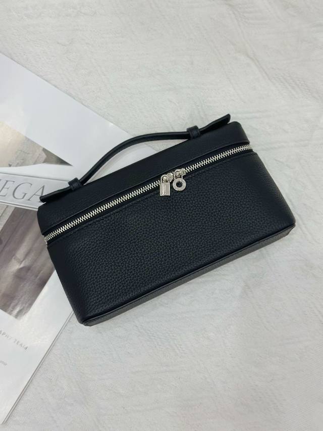 Special price Loro Piana 19 lunch box bag, evergreen popular model, simple and e