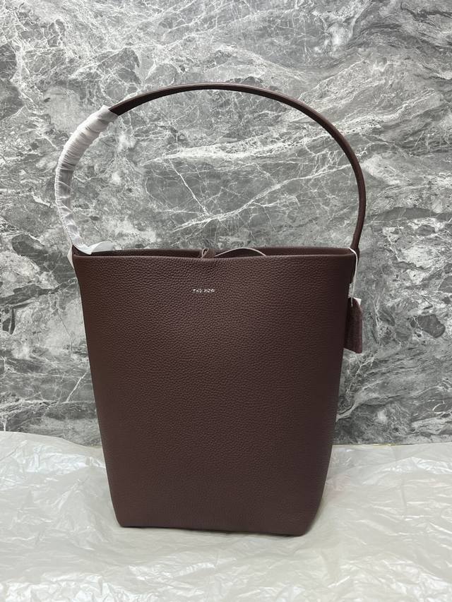 Special Price (Medium Lychee Ebony) Park Tote Bag. This minimalist bucket-shaped