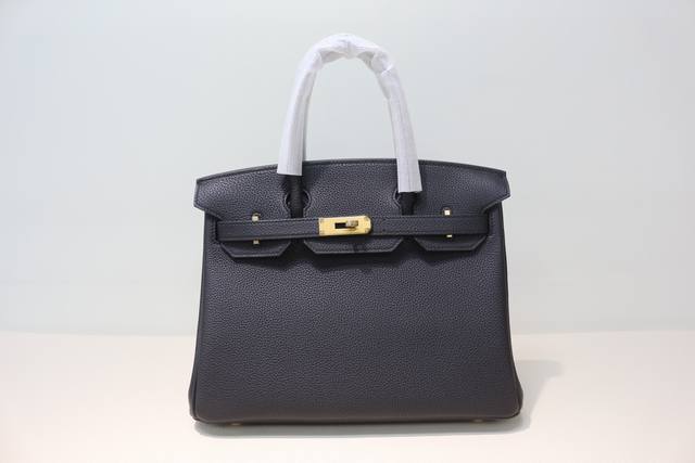 semi-handmade new special price no refund original price 1690 spot B black gold