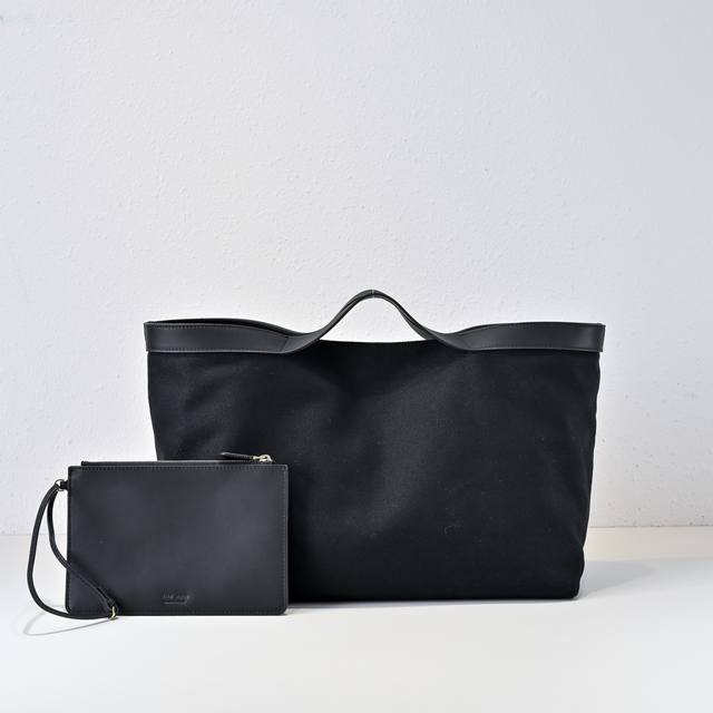 The Ro* Canvas | Those who know know Kit Tote Latest model Size: 37*14*23C580