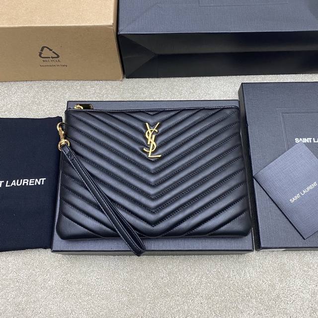 Black lambskin and gold Ysl Saint Laurent Paris new black classic clutch. Calfsk